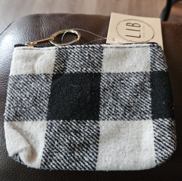 Black and White Checkered Women's Pouch - Picture 1 of 4
